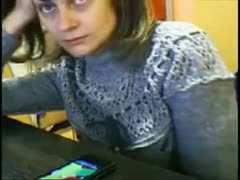 Just for my ally, a kinky webcam wench revealed her belly on livecam.
